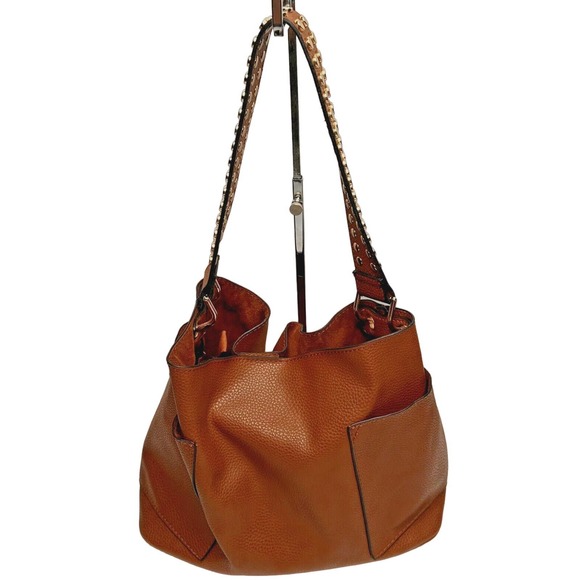 Steve Madden Handbags - Steve Madden Bucket Boho Purse Cognac Brown Faux Leather Organizer Insert Pocket